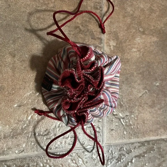 Longaberger 2004 Mother’s Day Weekend Tote - Picture 4 of 11